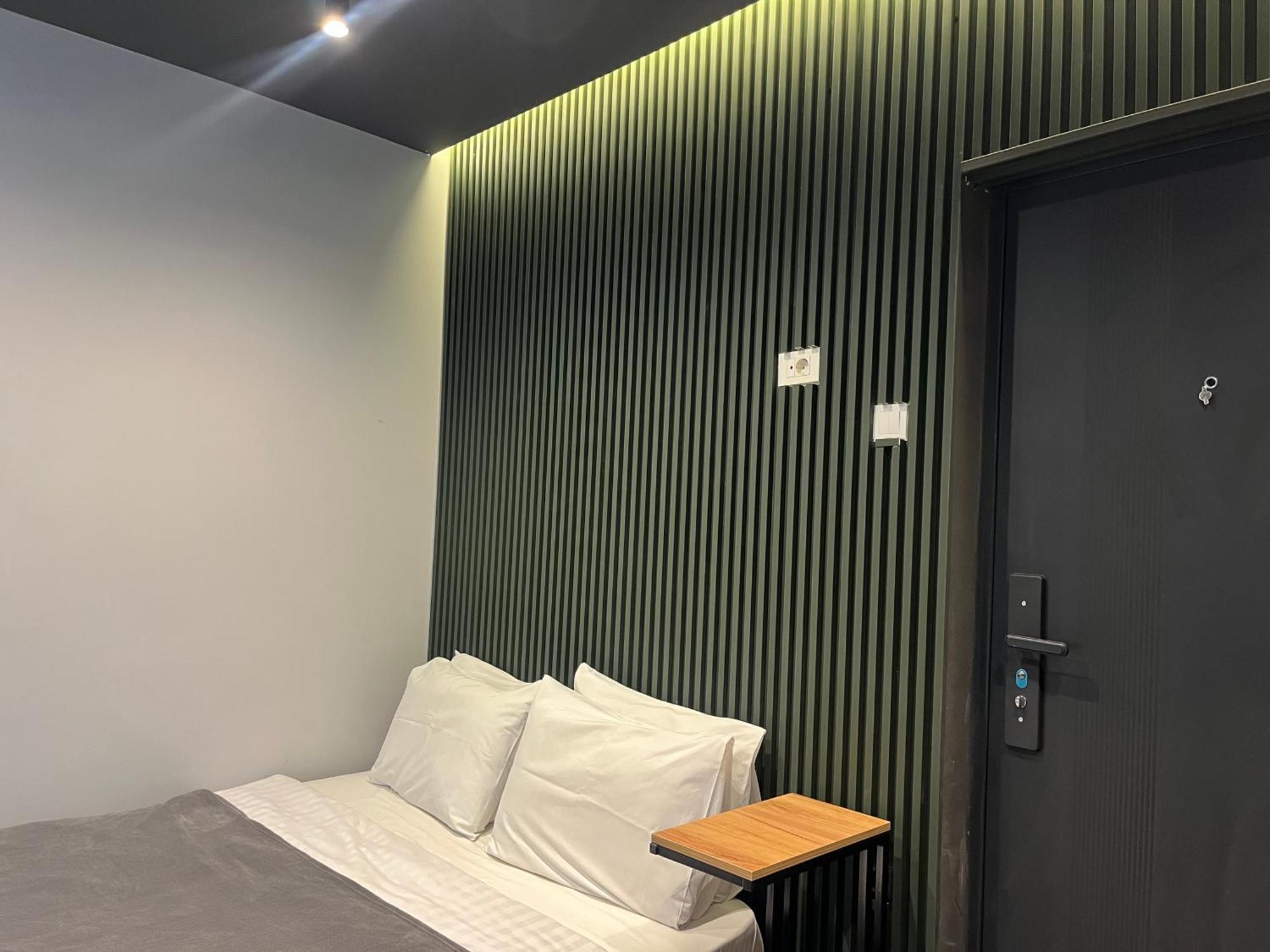 M - Square Private Rooms Skopje Zimmer foto